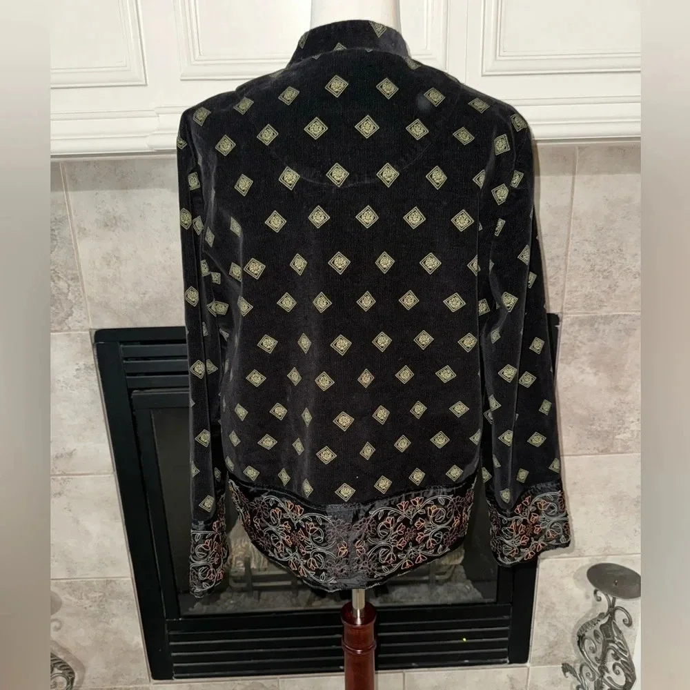 Hearts of Palms printed Corduroy Jacket with embroidered borders-size approx Lg